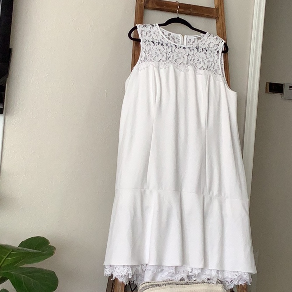 Calvin Klein Dress w faux petticoat and lace bodice.  Size 18m